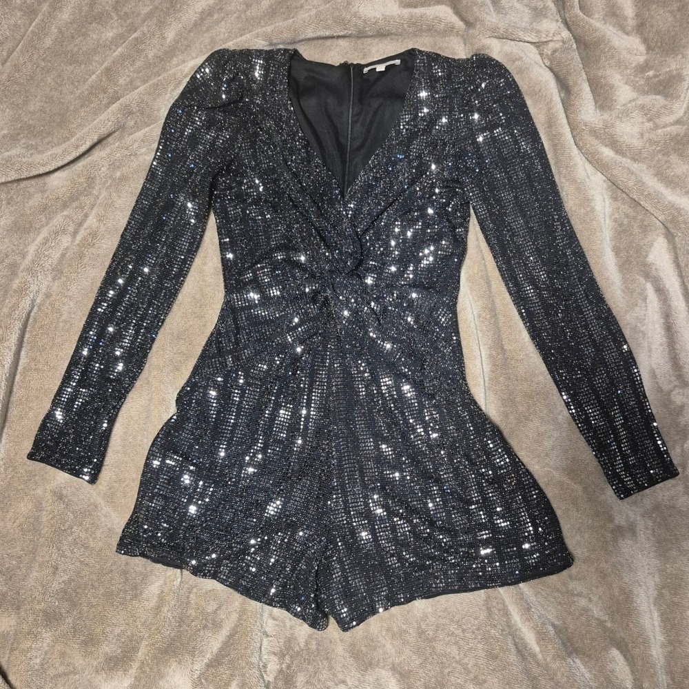 Skies Are Blue Women Black Sequin Long Sleeve Twist Front V-Neck Romper Small
